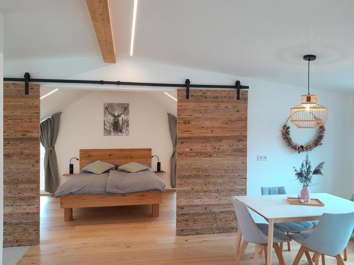 Ferienwohnung Bergblick Loft Ашау им Кимгау Екстериор снимка